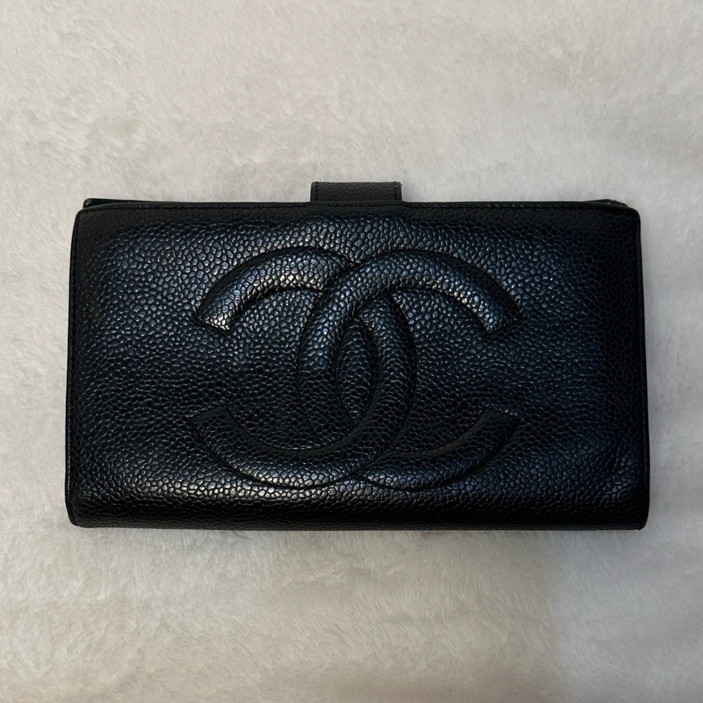 Chanel Classic Caviar Long Wallet